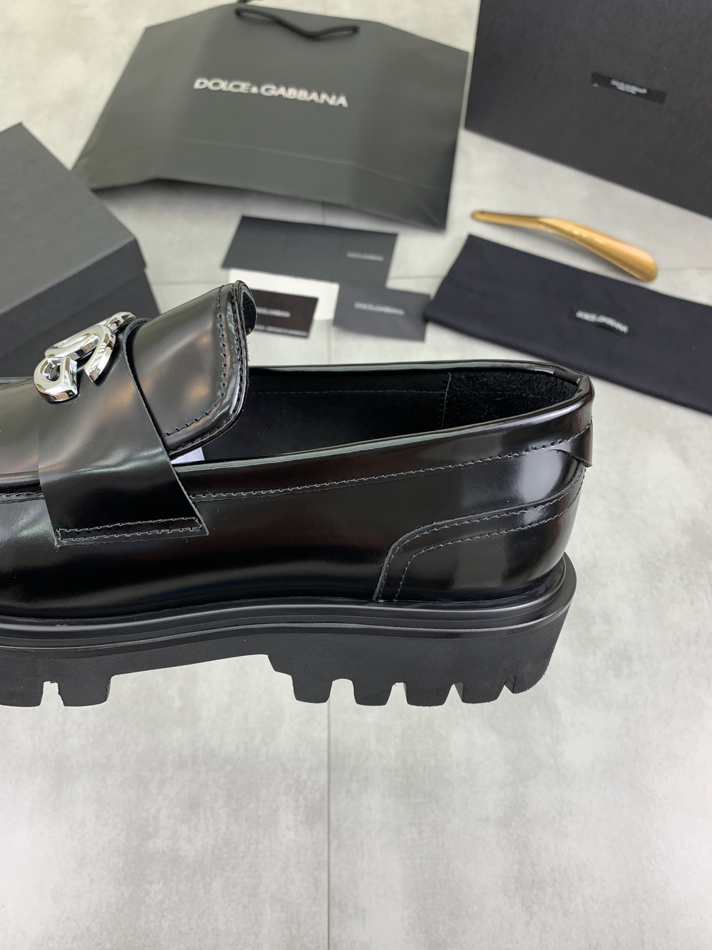 olce & Gabbana shoe